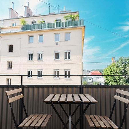 Beautiful 2-Bedroom Apartment Near Schoenbrunn Vienna Luaran gambar