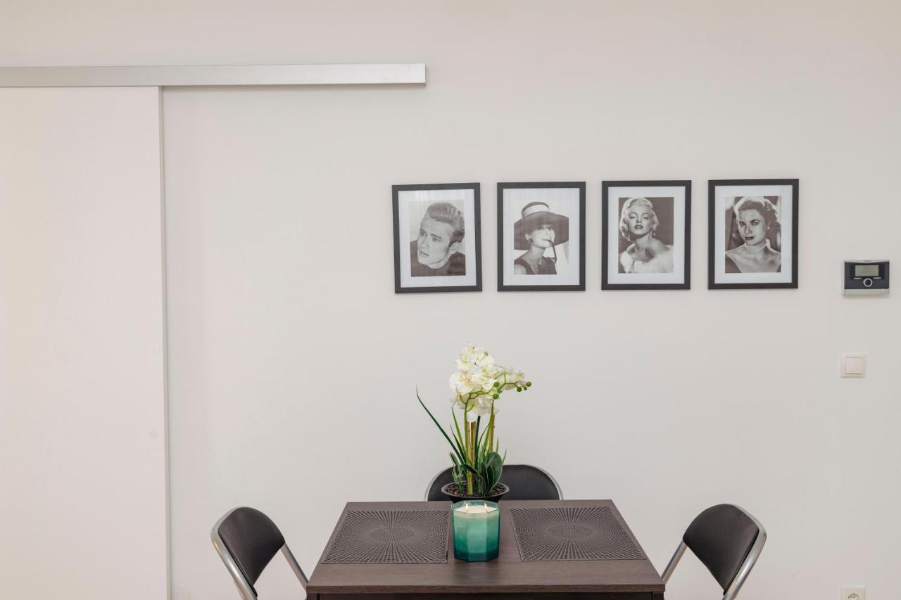 Beautiful 2-Bedroom Apartment Near Schoenbrunn Vienna Luaran gambar
